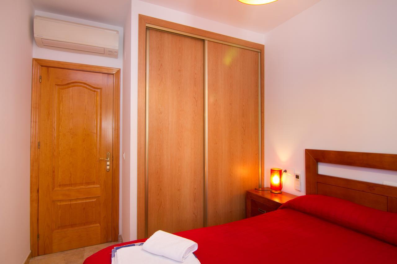 Apartamentos Manuel Martin Nerja Exterior photo