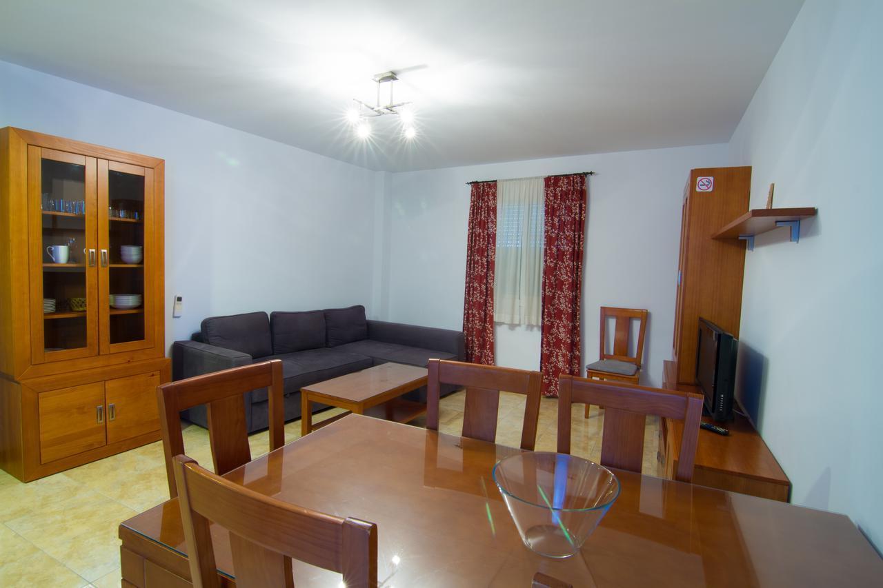 Apartamentos Manuel Martin Nerja Exterior photo
